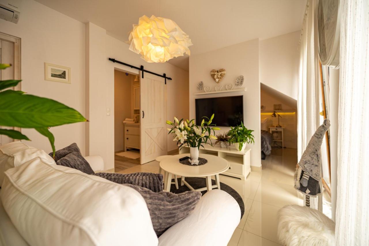 Spa Love Ceglana 1 A Sauna,,Jaccuzi Dla Dwojga Na Wylacznosc Ζιελόνα Γκόρα Εξωτερικό φωτογραφία