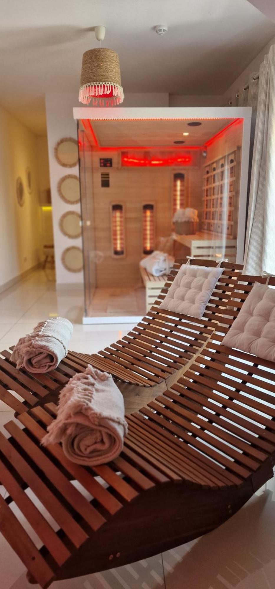 Spa Love Ceglana 1 A Sauna,,Jaccuzi Dla Dwojga Na Wylacznosc Ζιελόνα Γκόρα Εξωτερικό φωτογραφία