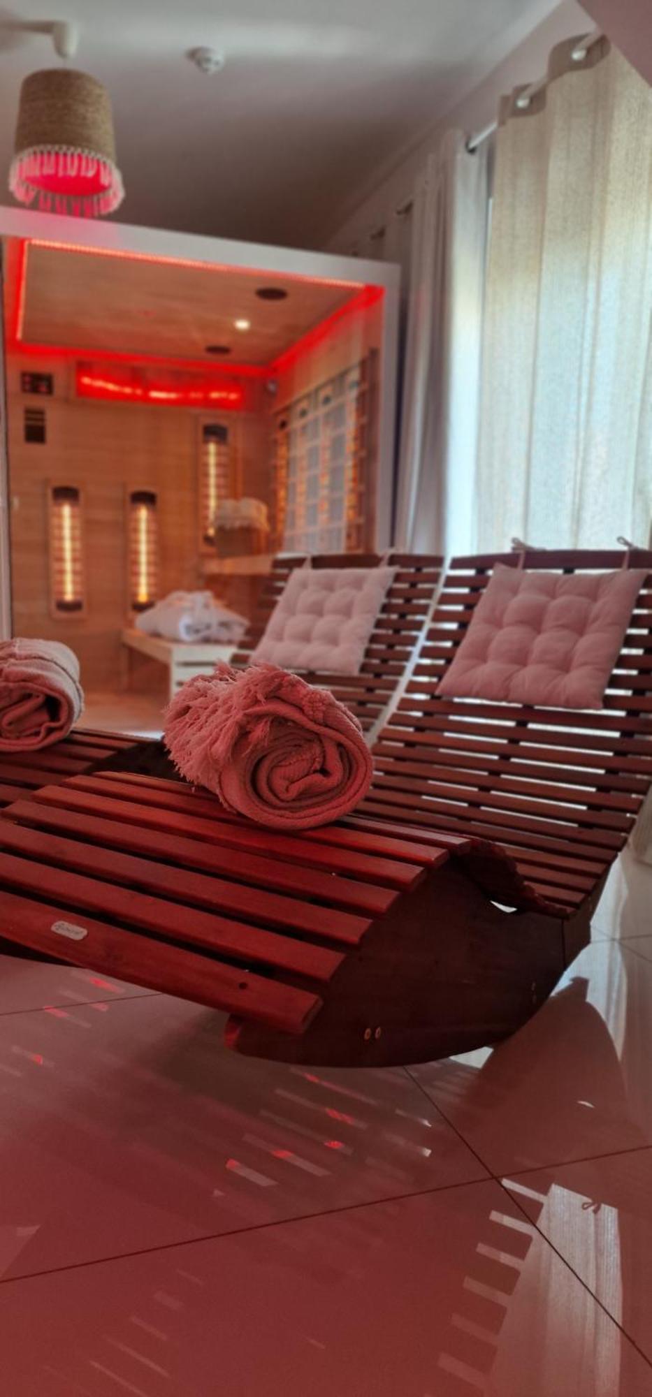 Spa Love Ceglana 1 A Sauna,,Jaccuzi Dla Dwojga Na Wylacznosc Ζιελόνα Γκόρα Εξωτερικό φωτογραφία
